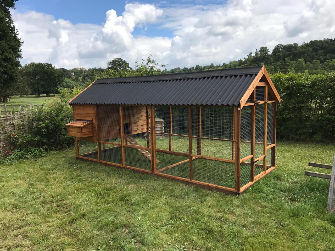 Quality Chicken Coops - Uk Chicken Coops - The Chicken House Company