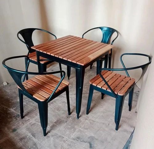 Wooden Cafe Hotel Restaurant Table Chair Set